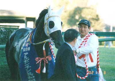 jegar110302_6.jpg